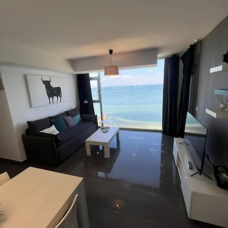 Club Frontal By Alina365 Appartement